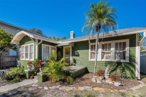 Villa ou maison à Tampa, Floride 2 chambres, 115.57 m2 № 2147896