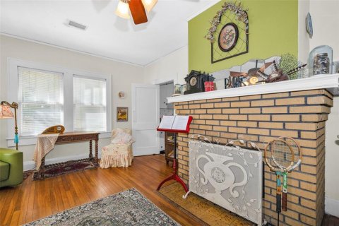 Villa ou maison à vendre à Tampa, Floride: 2 chambres, 115.57 m2 № 2147896 - photo 21
