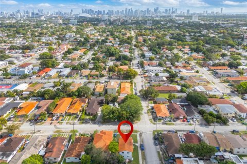 Снять в аренду виллу или дом в Майами, Флорида 4 спальни, 205.13м2, № 1988702 - фото 20