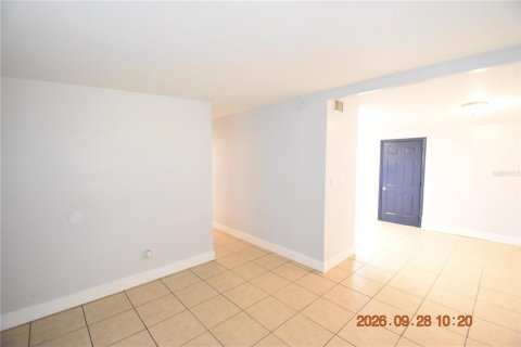 Villa ou maison à louer à Saint Petersburg, Floride: 3 chambres, 96.99 m2 № 2403405 - photo 15