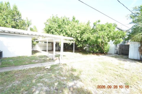 Villa ou maison à louer à Saint Petersburg, Floride: 3 chambres, 96.99 m2 № 2403405 - photo 9