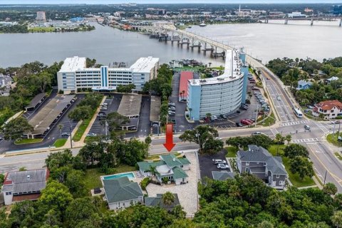 Купить виллу или дом в Дейтона-Бич, Флорида 11 комнат, 334.73м2, № 1914195 - фото 15