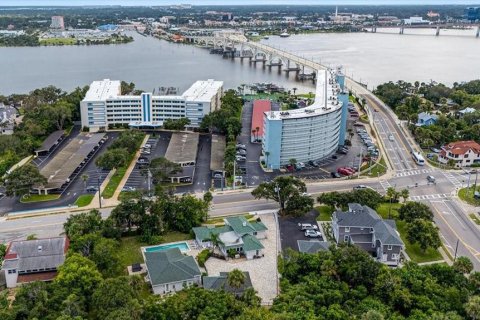 Купить виллу или дом в Дейтона-Бич, Флорида 11 комнат, 334.73м2, № 1914195 - фото 16