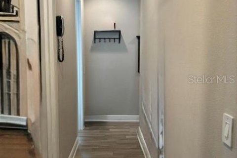 Villa ou maison à louer à Sarasota, Floride: 5 chambres, 287.25 m2 № 2107308 - photo 5