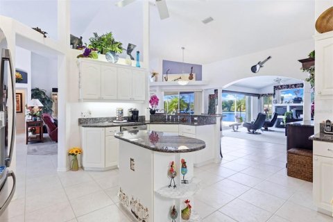 Casa en venta en Port Charlotte, Florida, 3 dormitorios, 244.52 m2 № 2108135 - foto 22