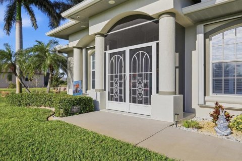 Casa en venta en Port Charlotte, Florida, 3 dormitorios, 244.52 m2 № 2108135 - foto 12