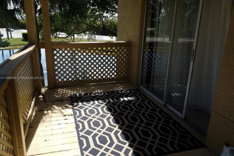 Condominio en venta en West Palm Beach, Florida, 2 dormitorios, 115.76 m2 № 1942430 - foto 9