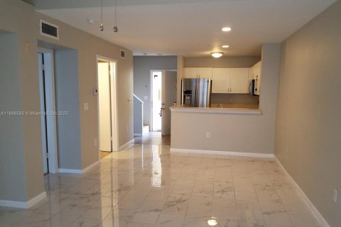 Condominio en venta en West Palm Beach, Florida, 2 dormitorios, 115.76 m2 № 1942430 - foto 23