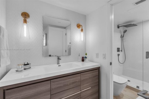 Купить кондоминиум в Халландейл-Бич, Флорида 1 спальня, 89.19м2, № 1867505 - фото 12