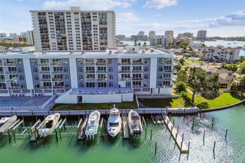 Copropriété à vendre à Clearwater, Floride: 3 chambres, 159.33 m2 № 1795315 - photo 2