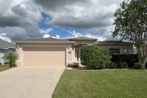 Villa ou maison à louer à Ocala, Floride: 3 chambres, 153.01 m2 № 2425441 - photo 2