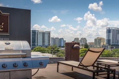 Condominio en alquiler en Fort Lauderdale, Florida, 1 dormitorio, 61.97 m2 № 1951983 - foto 3