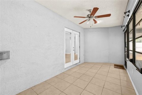 Villa ou maison à vendre à New Port Richey, Floride: 3 chambres, 127.18 m2 № 1755615 - photo 29