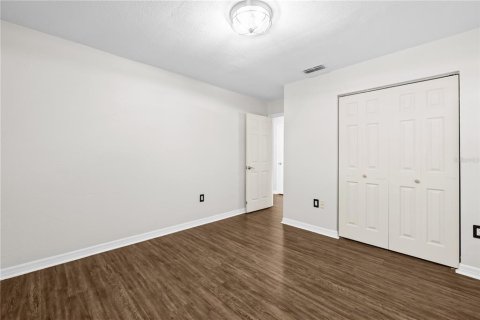 Villa ou maison à vendre à New Port Richey, Floride: 3 chambres, 127.18 m2 № 1755615 - photo 17