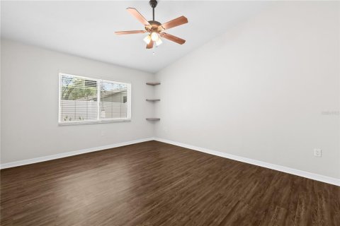 Villa ou maison à vendre à New Port Richey, Floride: 3 chambres, 127.18 m2 № 1755615 - photo 23