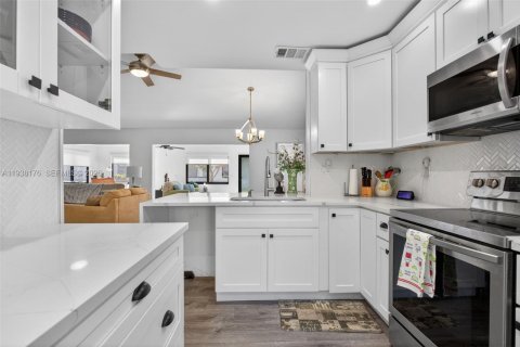 Villa ou maison à Deerfield Beach, Floride 2 chambres, 138.52 m2 № 1995838