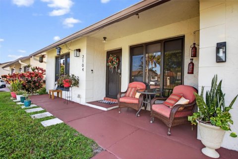 Villa ou maison à vendre à Deerfield Beach, Floride: 2 chambres, 138.52 m2 № 1995838 - photo 9