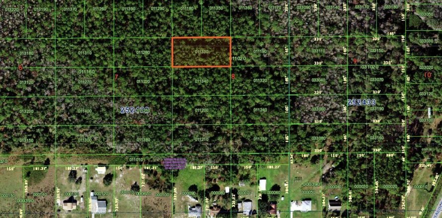 Terrain à Polk City, Floride № 768390