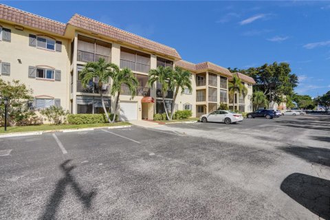 Condominio en venta en Pompano Beach, Florida, 2 dormitorios, 81.75 m2 № 1861394 - foto 28