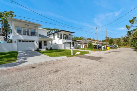 Terreno en venta en Saint Petersburg, Florida № 1516306 - foto 16