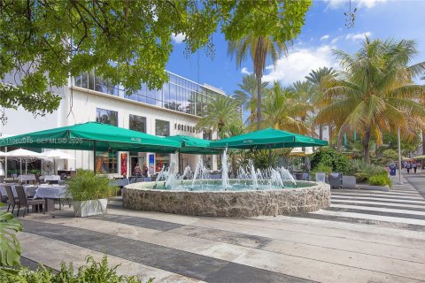 Купить виллу или дом в Майами-Бич, Флорида 3 спальни, 201.6м2, № 2048791 - фото 29