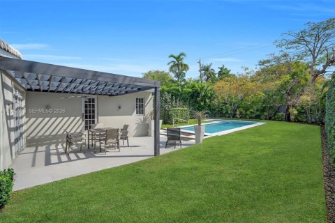 Купить виллу или дом в Майами-Бич, Флорида 3 спальни, 201.6м2, № 2048791 - фото 21