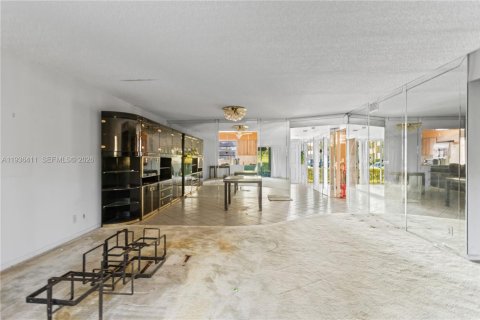 Condominio en venta en Pembroke Pines, Florida, 2 dormitorios, 135.54 m2 № 2089879 - foto 18