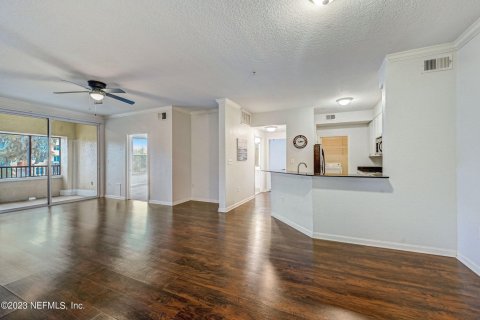 Купить кондоминиум в Джэксонвилл, Флорида 3 спальни, 125.14м2, № 907444 - фото 1