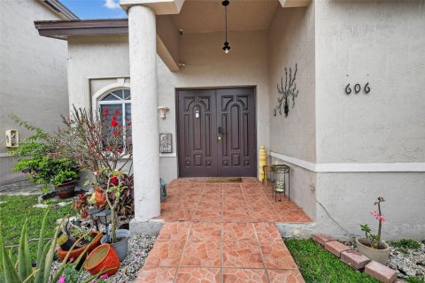 Copropriété à vendre à Hialeah, Floride: 3 chambres, 117.15 m2 № 2001162 - photo 3