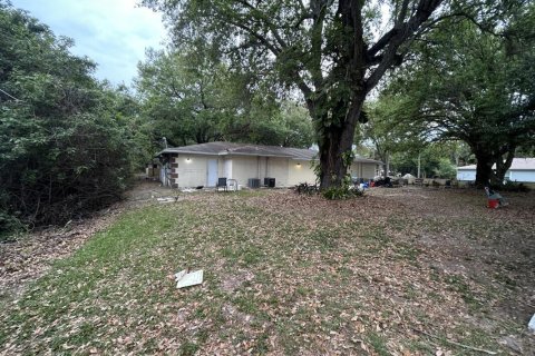 Commercial property in St. Lucie, Florida № 2146853 - photo 4