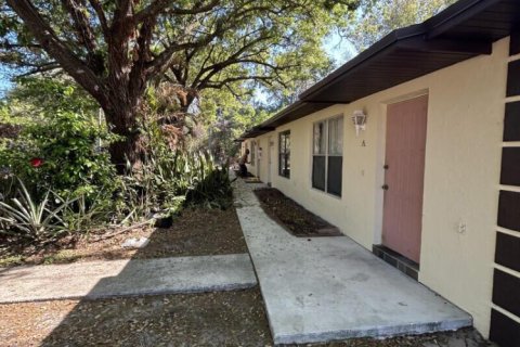 Commercial property in St. Lucie, Florida № 2146853 - photo 2