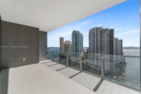 Condo in Miami, Florida, 3 bedrooms  № 1865152 - photo 13