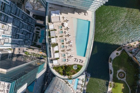 Condo in Miami, Florida, 3 bedrooms  № 1865152 - photo 6
