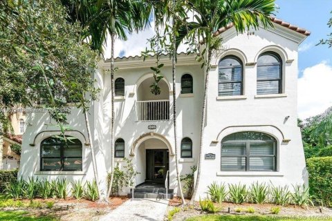 Appartement à louer à Miami, Floride: 1 chambre, 66.89 m2 № 2040357 - photo 8