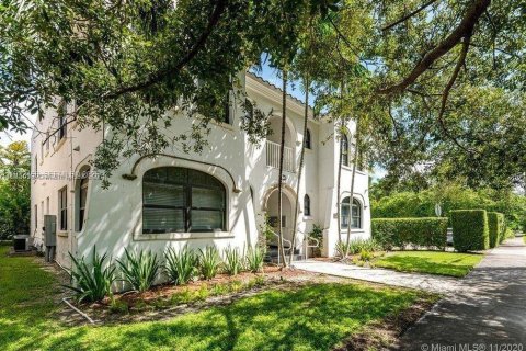 Appartement à louer à Miami, Floride: 1 chambre, 66.89 m2 № 2040357 - photo 9