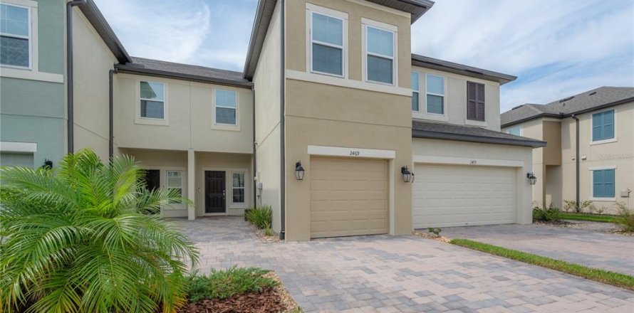 Townhouse in Wesley Chapel, Florida 3 bedrooms, 172.15 sq.m. № 1813104