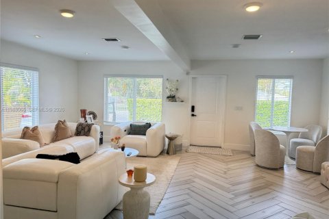 Купить виллу или дом в Майами, Флорида 3 спальни, 161м2, № 2050347 - фото 5