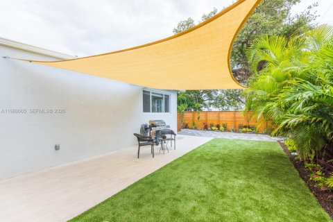 Купить виллу или дом в Майами, Флорида 3 спальни, 161м2, № 2050347 - фото 23