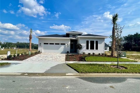 House in Newberry, Florida 4 bedrooms, 191.94 sq.m. № 1426838 - photo 1