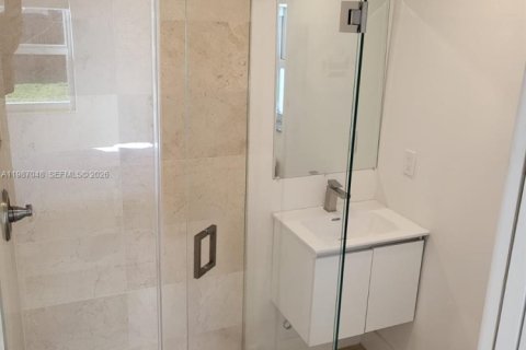 Apartamento en alquiler en Hollywood, Florida, 1 dormitorio, 41.81 m2 № 2057651 - foto 7