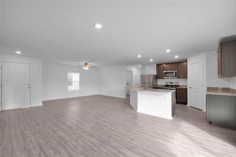 Casa en alquiler en Kissimmee, Florida, 3 dormitorios, 134.43 m2 № 1917024 - foto 4