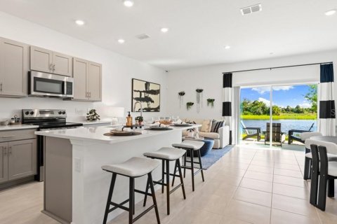 Touwnhouse à vendre à Sarasota, Floride: 3 chambres, 130.43 m2 № 2437099 - photo 5