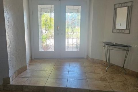 House in Cape Coral, Florida 4 bedrooms, 245.91 sq.m. № 1608236 - photo 6