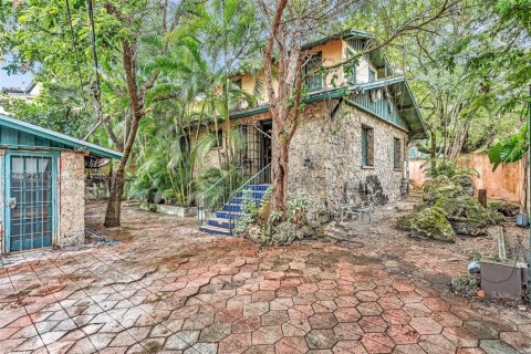 Casa en venta en Miami, Florida, 4 dormitorios, 191.01 m2 № 1809403 - foto 22