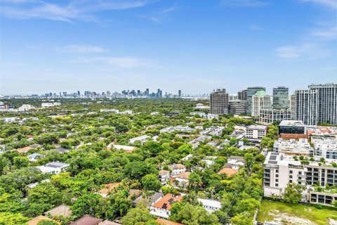 Casa en venta en Miami, Florida, 4 dormitorios, 191.01 m2 № 1809403 - foto 5
