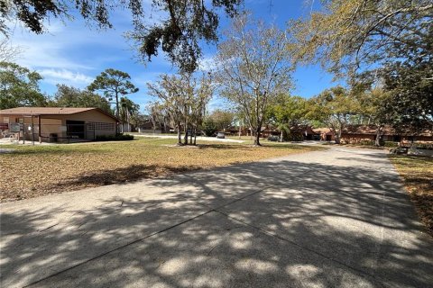 Townhouse in Casselberry, Florida 3 bedrooms, 124.86 sq.m. № 1526688 - photo 16