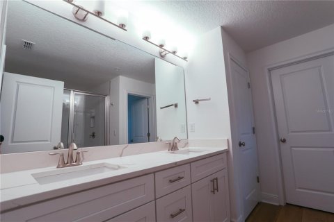 Copropriété à louer à Orlando, Floride: 3 chambres, 164.44 m2 № 1829958 - photo 11