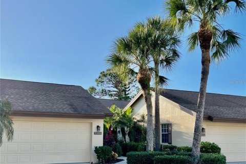 House in Sarasota, Florida 3 bedrooms, 141.03 sq.m. № 2212863