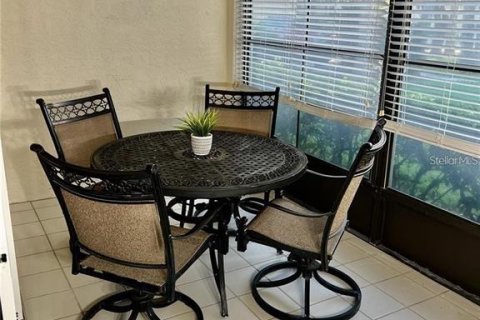House in Sarasota, Florida 3 bedrooms, 141.03 sq.m. № 2212863 - photo 17