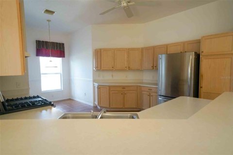 Купить виллу или дом в Те-Виллиджис, Флорида 6 комнат, 178.19м2, № 1885160 - фото 10